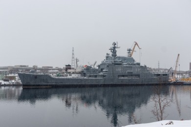 На СРЗ Полярного утилизируют большой десантный корабль «Митрофан Москаленко»