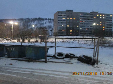 В коле нашли. Площадка в Коле Мурманской области.