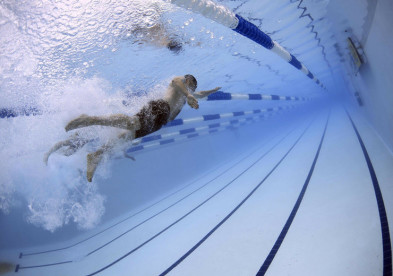 Бассейны в мурманских фитнес-центрах закроют