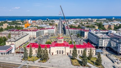 Вокзал Петрозаводска получил новый шпиль