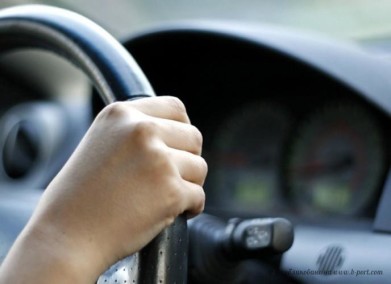 Подростки из Нивского угнали автомобиль и продали его в Кандалакше