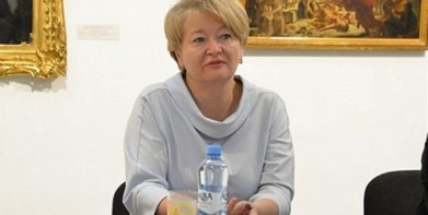 Оперативное совещание началось с минуты молчания по умершей Наталье Ивановой