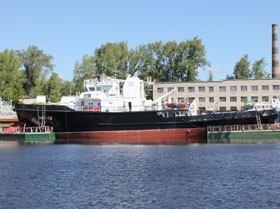 Морской буксир испытают в Мурманске