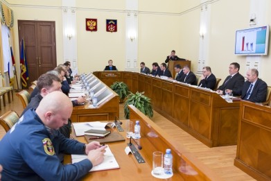 Губернатор Марина Ковтун призвала все ведомства вести комплексную и непримиримую борьбу с коррупцией