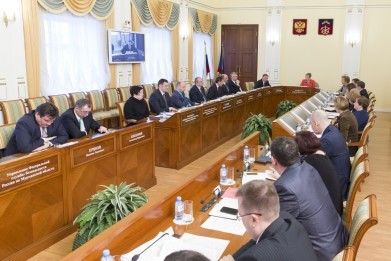 Работа комитета государственных закупок Мурманской области в 2014 году заслужила положительной оценки