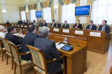 Мурманская область и Ямало-Ненецкий автономный округ обмениваются опытом по развитию арктических территорий