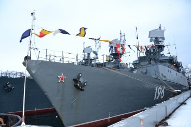 Заместитель губернатора Игорь Бабенко принимает участие в Общем Собрании полномочных представителей членов Ассоциации шефства над Северным флотом