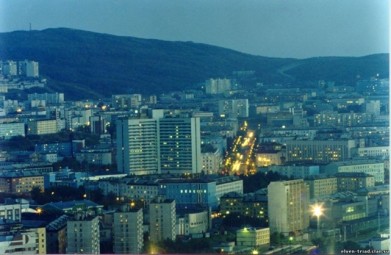 Девушка выпала из окна в Мурманске