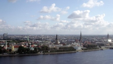 Латвия сообщает об обнаружении российских кораблей у своих границ