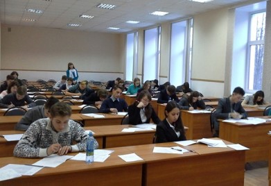 В Мурманской области для 6422 выпускников девятых классов начинается государственная итоговая аттестация