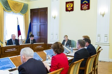 Губернатор Марина Ковтун поручила Минстрою Мурманской области сократить предельный срок получения разрешения на строительство до 130 дней