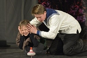 На сцене Детской театральной школы прошли премьерные показы спектакля «Дети военного Мурмана»