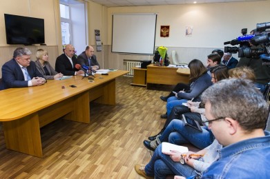 При Министерстве энергетики и ЖКХ Мурманской области начала работу комиссия, которая займется рассмотрением спорных ситуаций при проведении корректировки платы за отопление