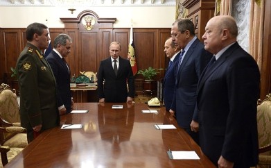 Путин поручил уничтожить террористов, взорвавших российский самолёт