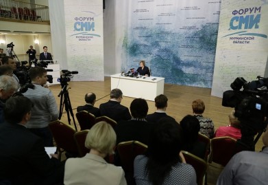 #КовтунОтвечает: В ходе ежегодной итоговой пресс-конференции губернатор Мурманской области Марина Ковтун ответила более чем на 20 вопросов журналистов