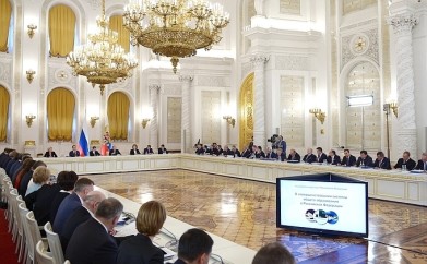 Образовательная политика в Мурманской области направлена на обеспечение максимальной доступности и высокого качества общего образования – губернатор Марина Ковтун