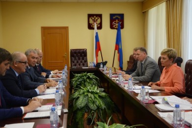 Сотрудничество правительства Мурманской области и «Росэнергоатома» губернатор Марина Ковтун обсудила с главой концерна Андреем Петровым