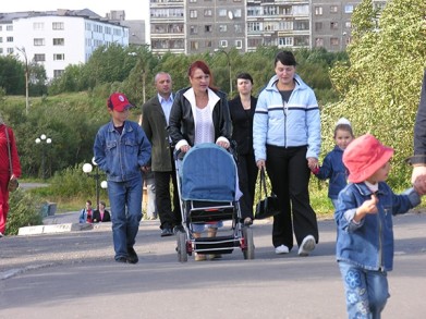 Количество многодетных семей в Мурманской области продолжает расти