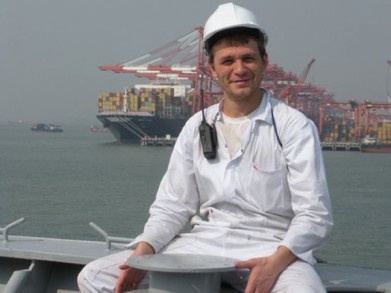 Нигерийские пираты взяли в заложники мурманчанина