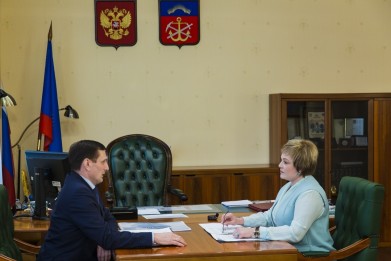 Губернатор Марина Ковтун провела рабочую встречу с главой администрации Кольского района Александром Лихолатом
