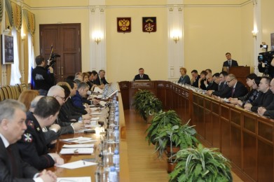 На заседании Правительства Мурманской области подведены итоги по исполнению областного бюджета за 2015 год