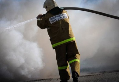 В Кировске в гаражном массиве произошел пожар