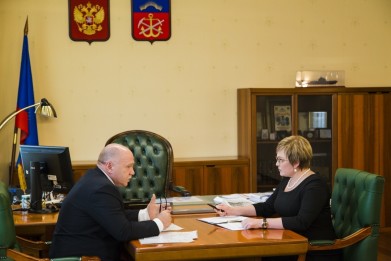 Губернатор Марина Ковтун провела рабочую встречу с главой Ловозерского района Александром Шестаком