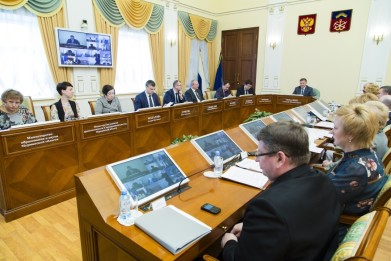 Первоочередные задачи администрации города Полярные Зори: капитальный ремонт дорог, перевод медобслуживания населения Зашейка и Африканды в медсанчасть №118, строительство ФОКа