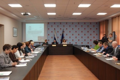 В Правительстве Мурманской области обсудили рекомендации по дальнейшему улучшению охраны прав несовершеннолетних
