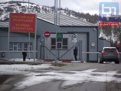 На пункте пропуска «Борисоглебск» оформления ожидают три автомобиля
