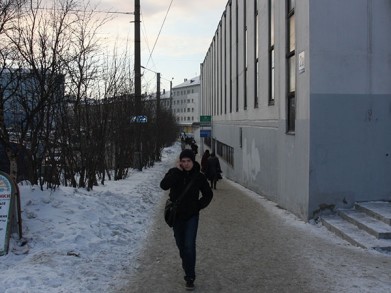 Хоккейный корт мурманского Ледового дворца будет реконструирован