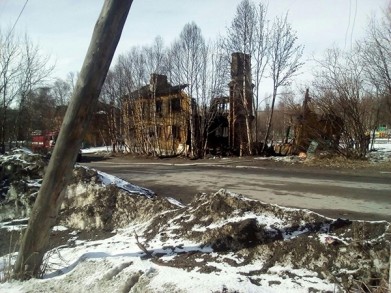 13 человек погибли на пожарах в Мурманской области с начала года