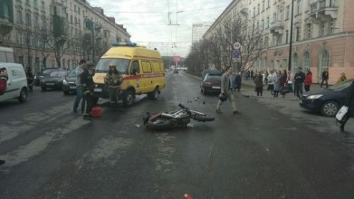 В центре Мурманска сбили мотоциклиста
