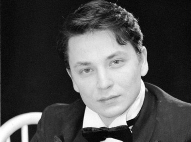 В Мурманске погиб актёр Драматического театра Северного флота Алексей Гудин