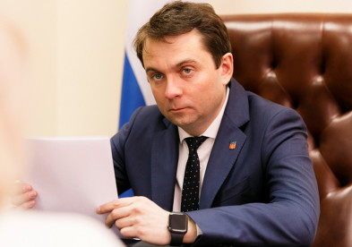 Андрей Чибис и его 365 дней губернаторства