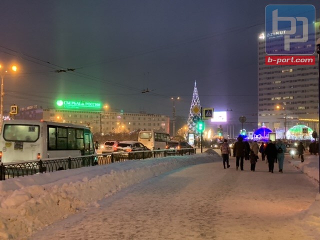 Какая температура в мурманске. Температура Мурманск зимой 2021. Мурманск температура февраля. Максимальная минусовая температура в Мурманске. Погода в Мурманске в декабре.