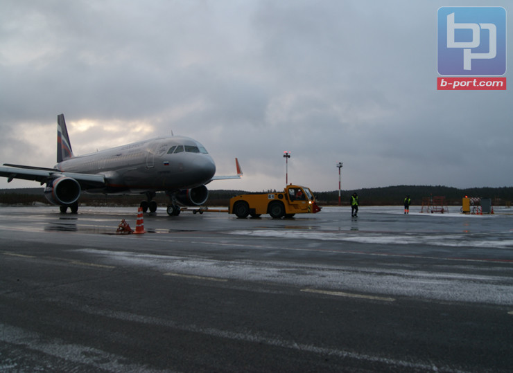 Рейсы краснодар мурманск. СПБ Мурманск самолет.