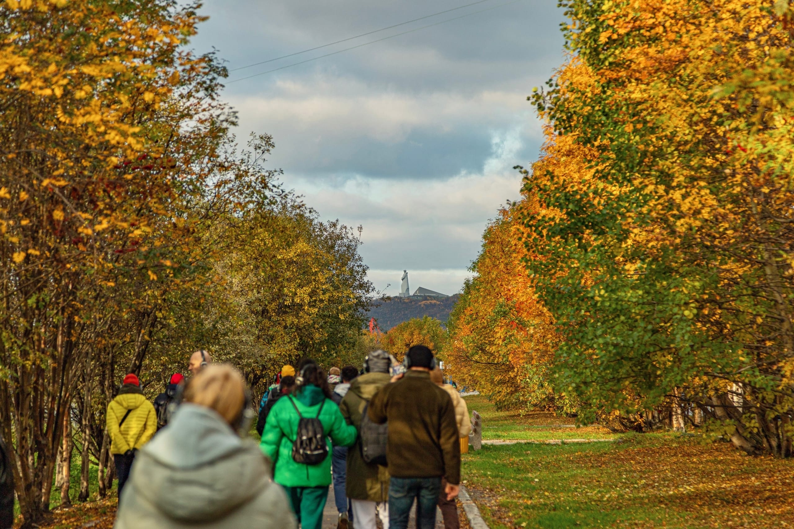 Мурманск в сентябре. Мурманск в сентябре фото. Тепло в Мурманске лето.