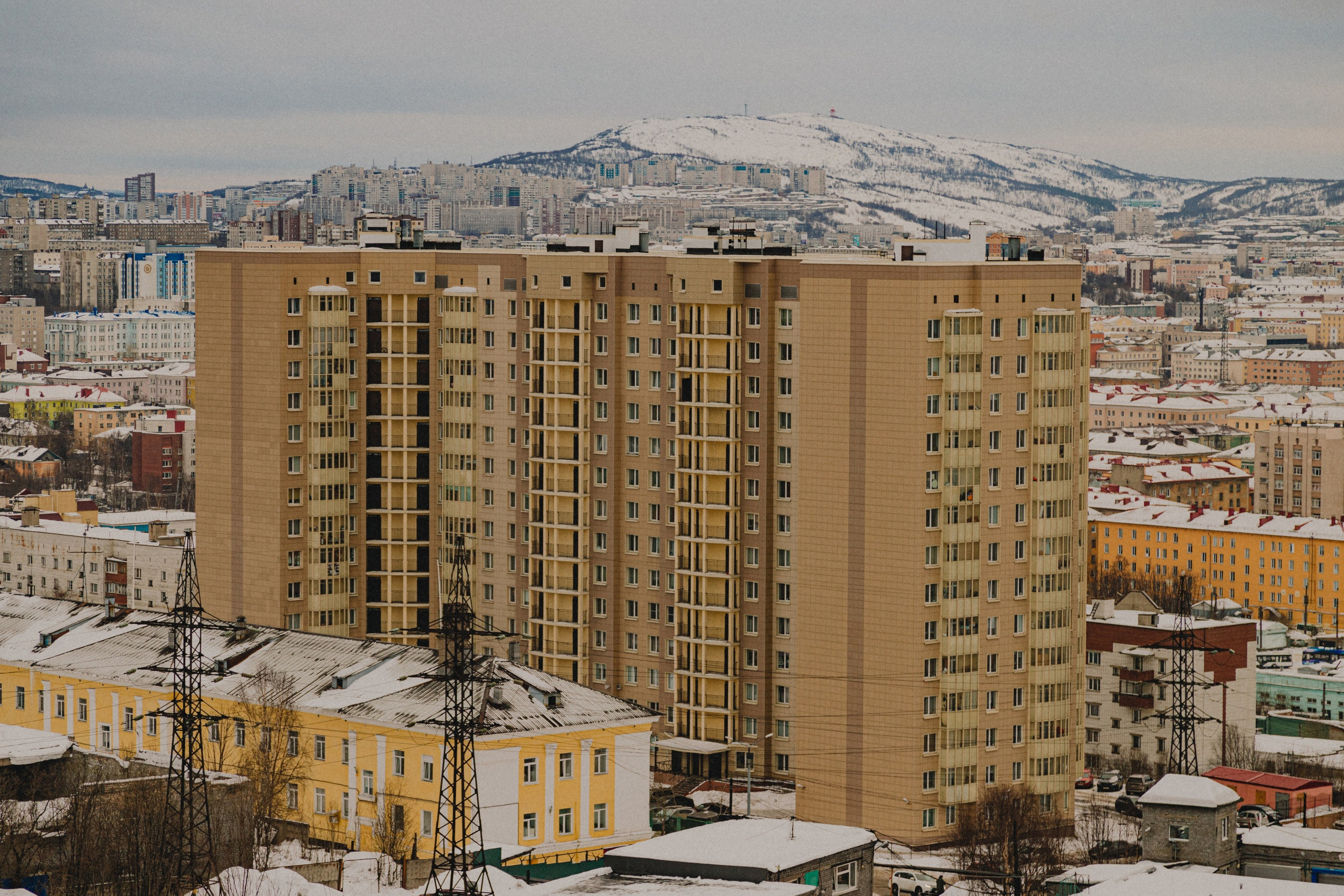 Ставки на рыночную ипотеку без учёта скидок в российских банках превысили  17% | Информационное агентство «Би-порт»