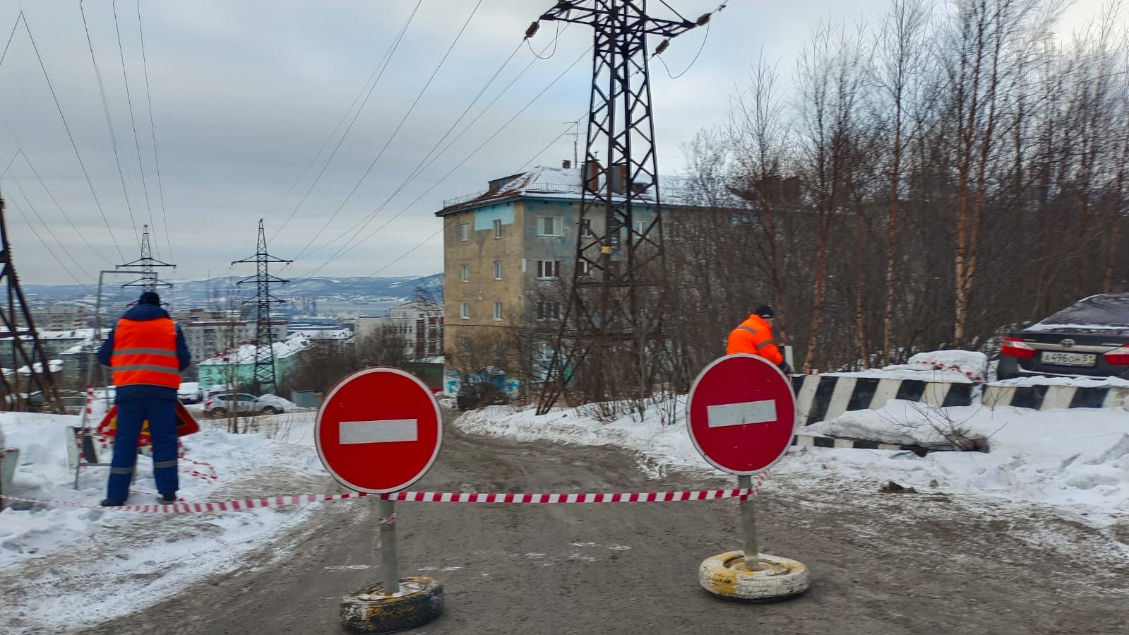 Прокуратура выявила бездействие ресурсников при аварии на улице Туристов в  Мурманске | Информационное агентство «Би-порт»