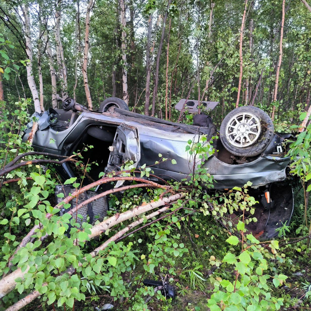 Водитель перевернувшегося автомобиля на автодороге Апатиты-аэропорт Хибины  был пьян | Информационное агентство «Би-порт»