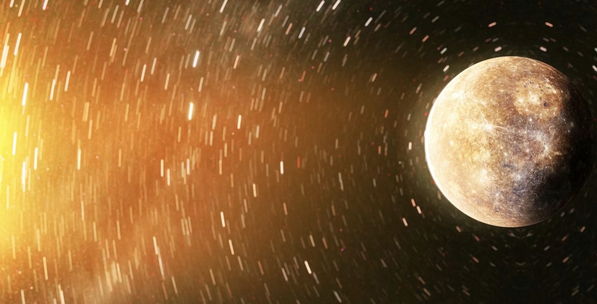 Меркурий в космосе