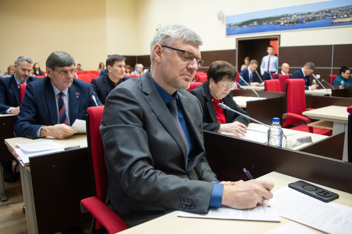 Заседание Совета депутатов города Мурманска.
