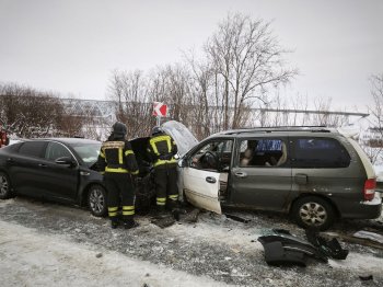 Авария с участием двух автомобилей.