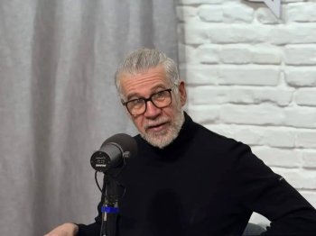 Заслуженный артист России Валерий Яременко в Мурманске.