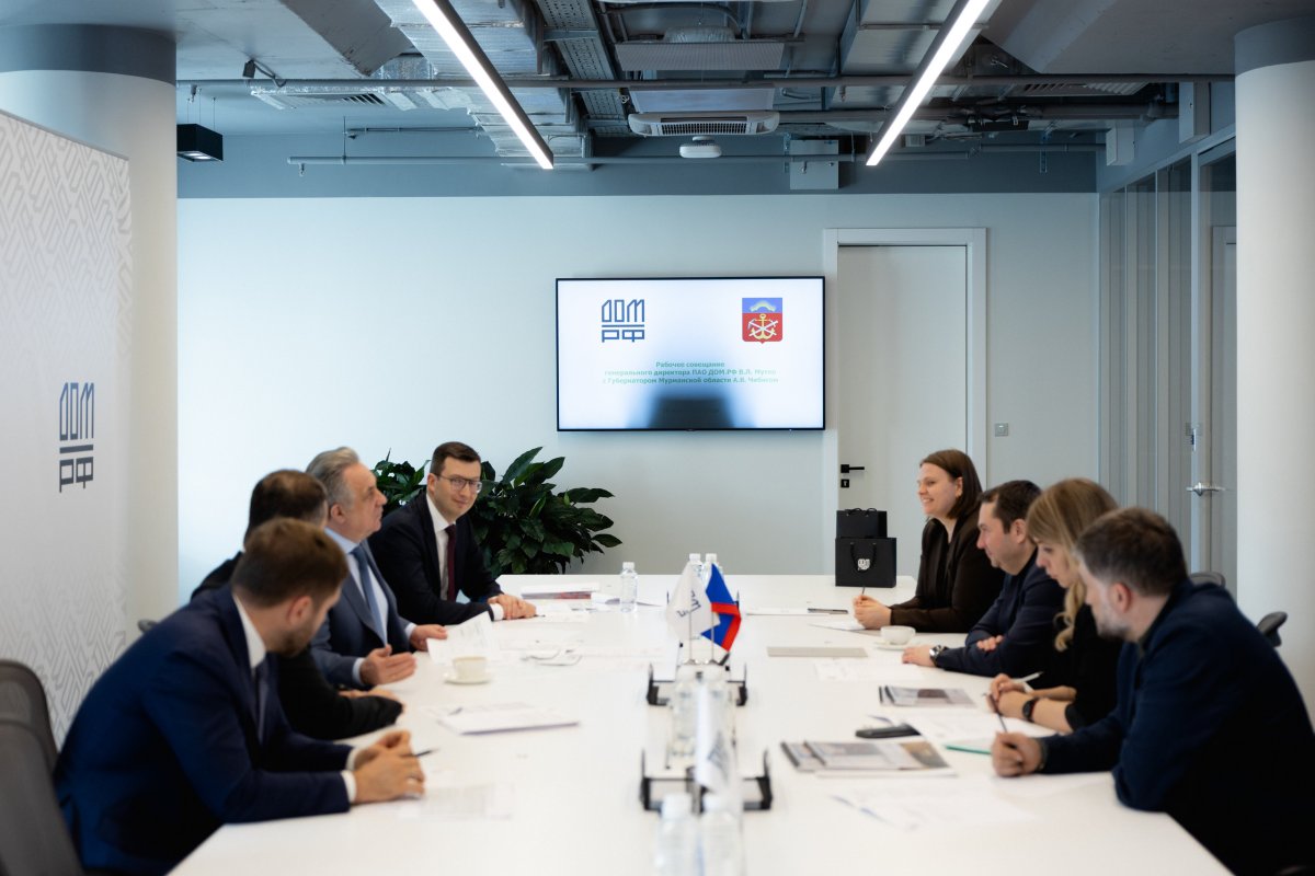 Встреча в правительстве Мурманской области Андрея Чибиса и Виталия Мутко
