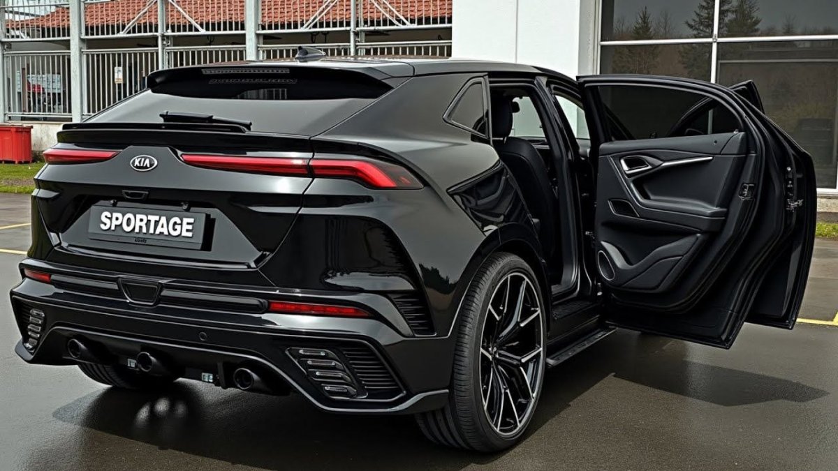 кроссовер Ria Sportage вид сзади