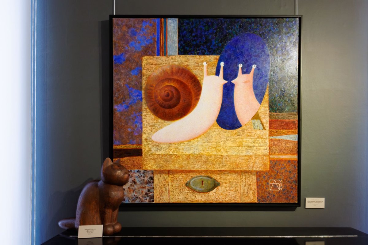 Картина на стене