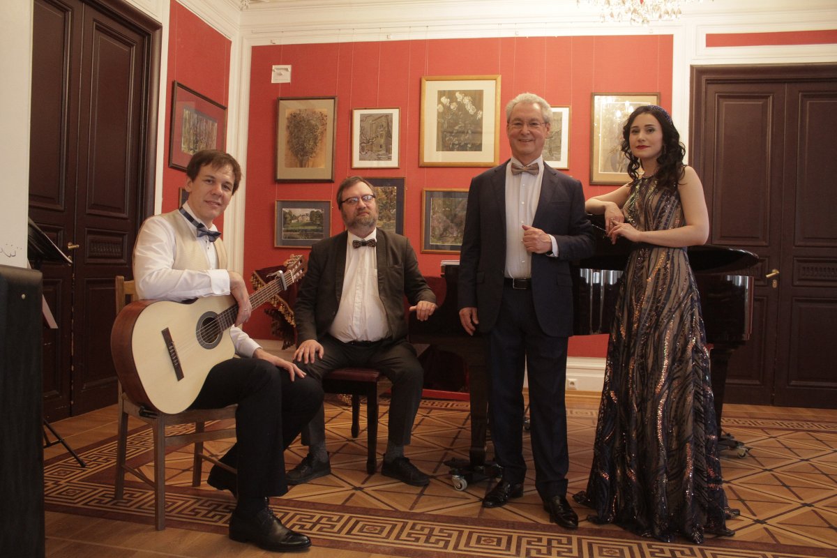 Участники Международного проекта "Белые Мосты".