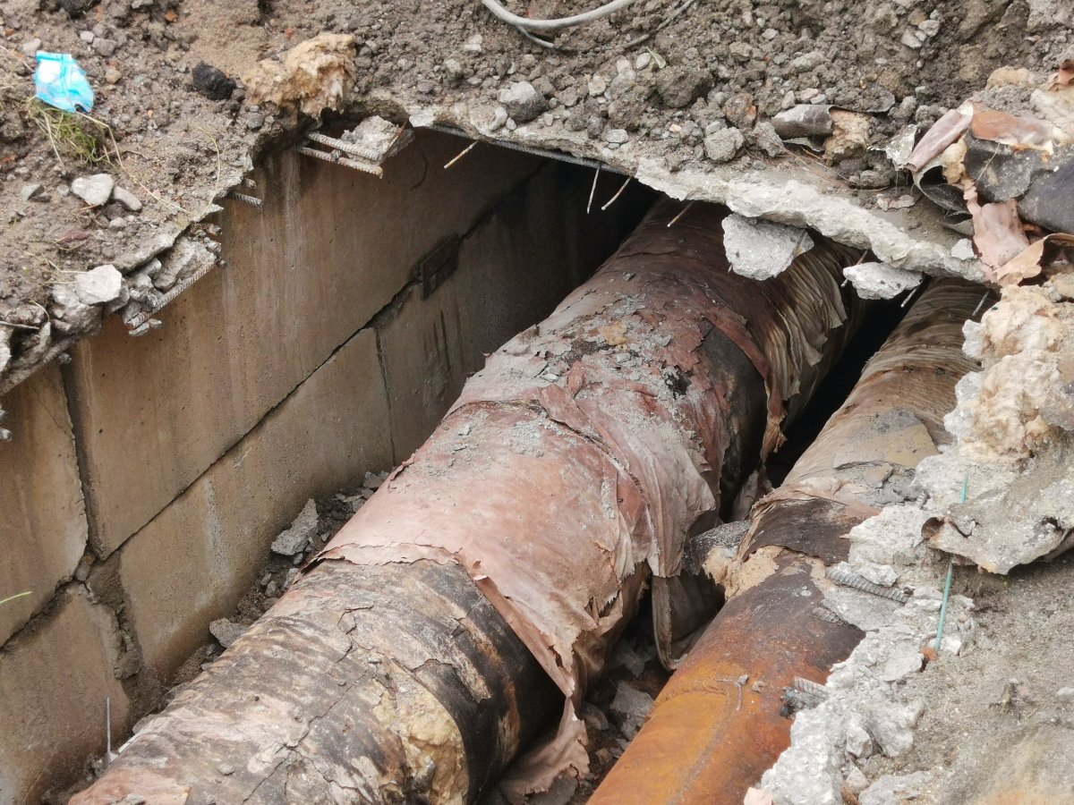 Трубы отопления на улице